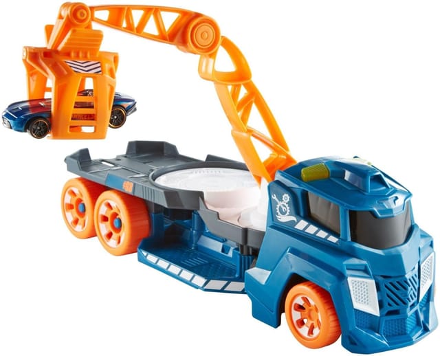 Hot Wheels Spinning Sound Crane for Boys age 48M+ (Multicolor)